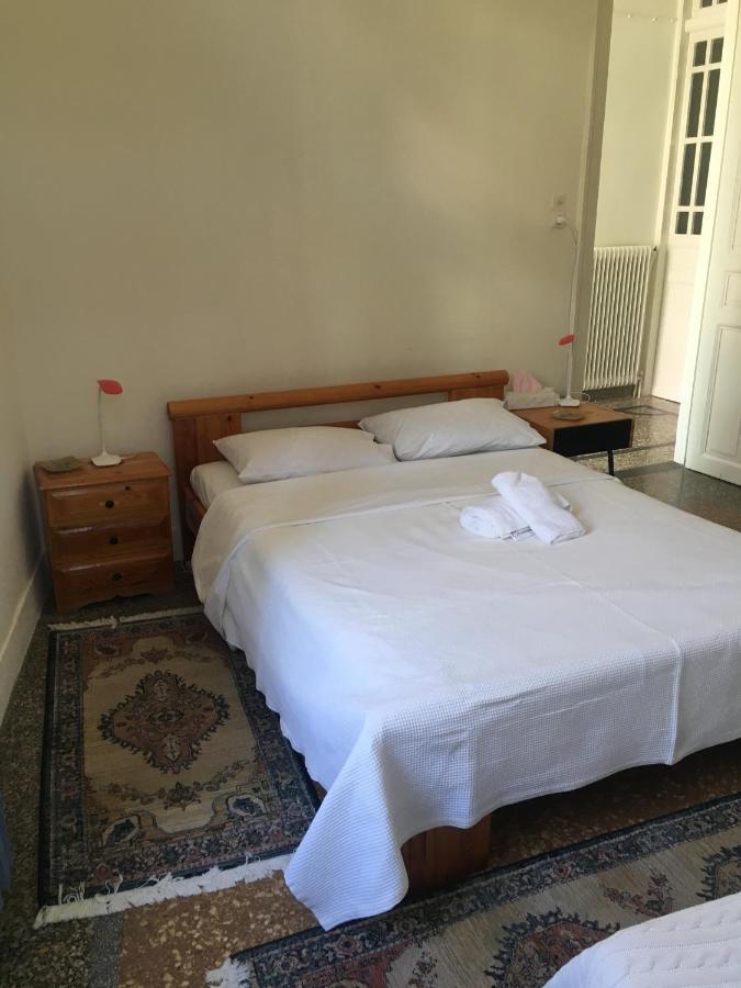 Aggelis Traditional Appartment Спарти Екстериор снимка