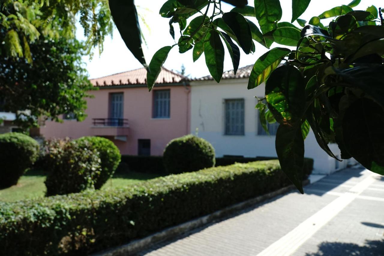 Aggelis Traditional Appartment Спарти Екстериор снимка